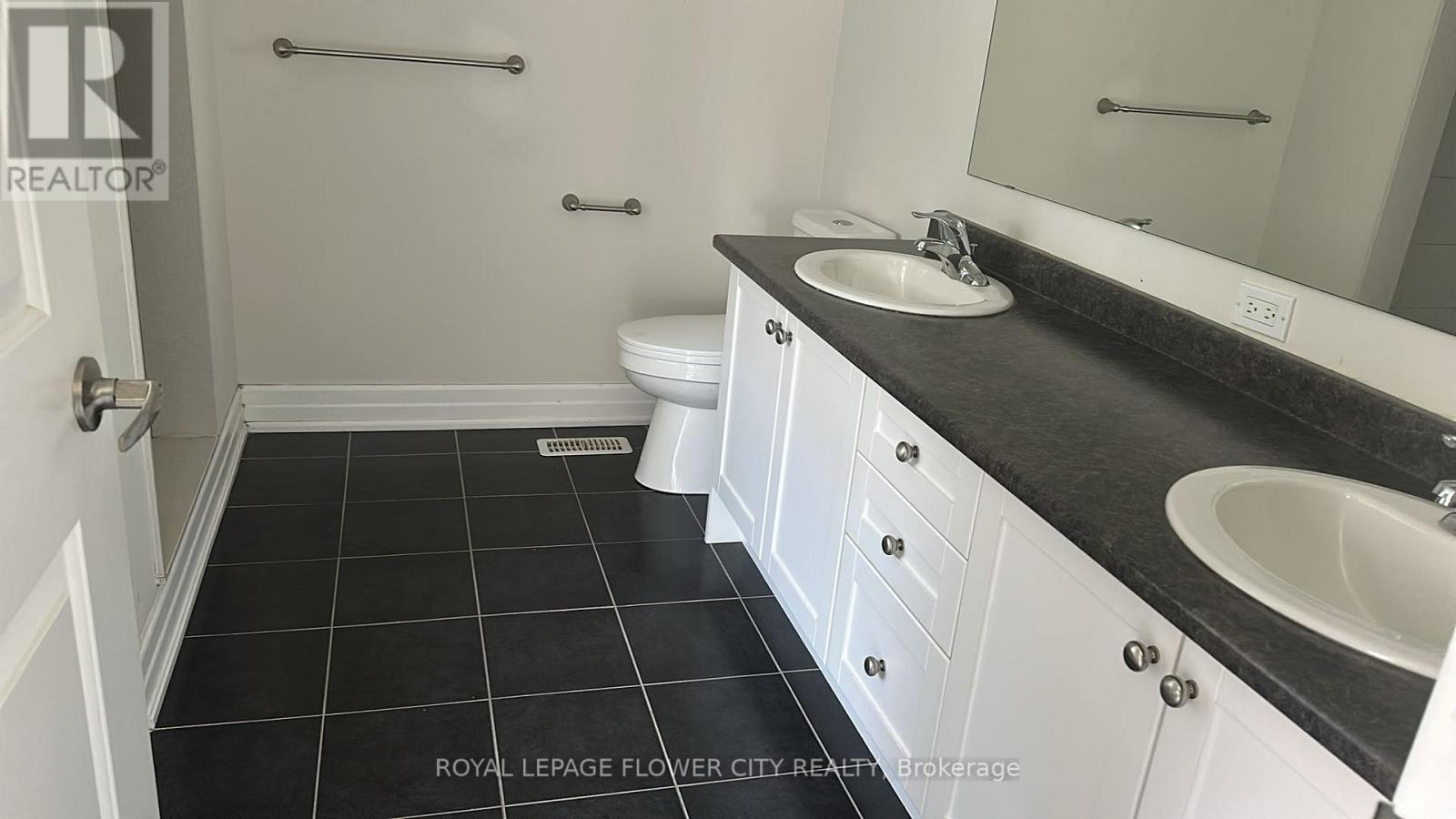 1765 Shelburne Street, Oshawa, Ontario  L1K 0S9 - Photo 23 - E13239990