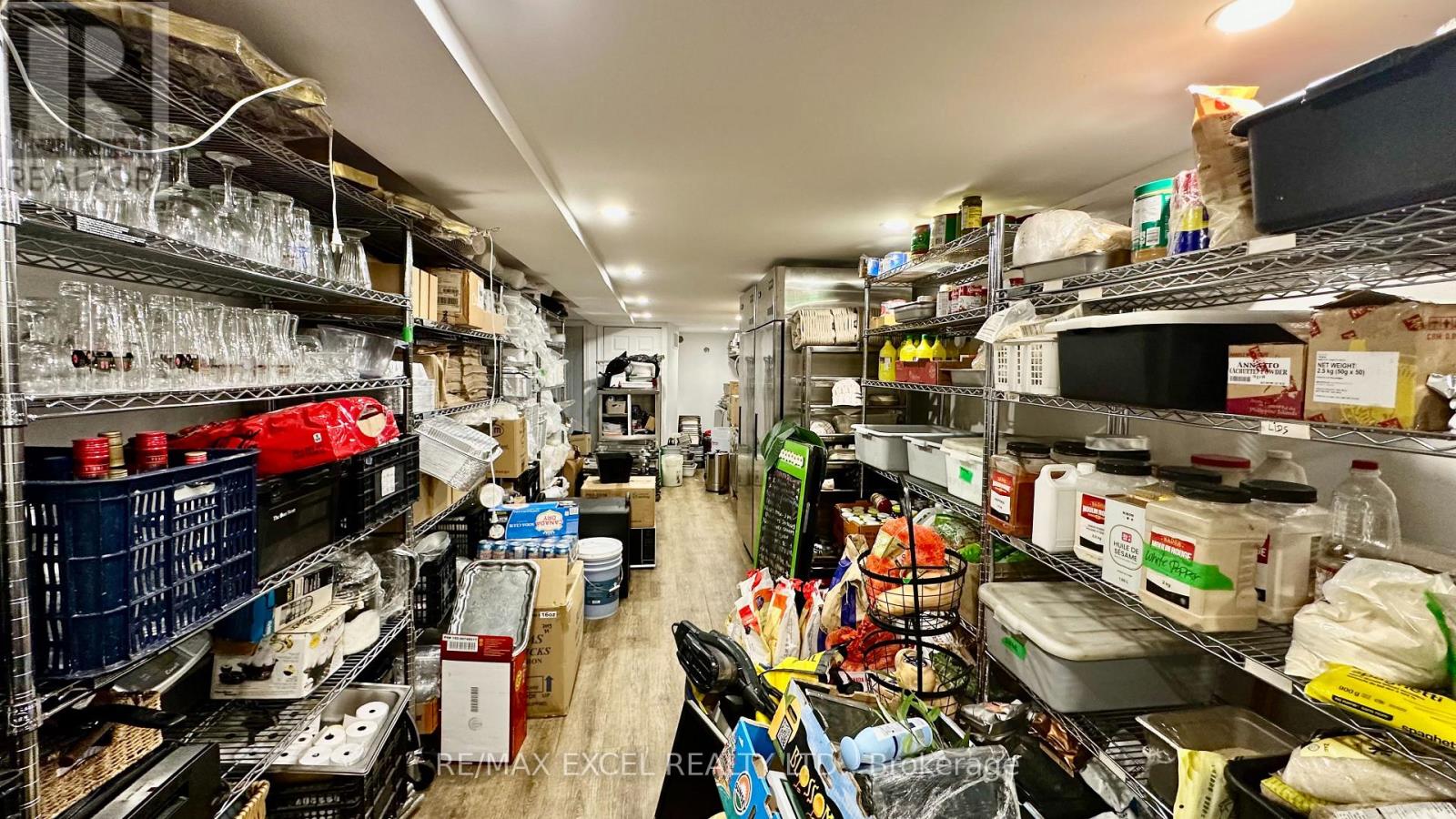 508 Danforth Avenue, Toronto, Ontario  M4K 1P6 - Photo 10 - E13240036