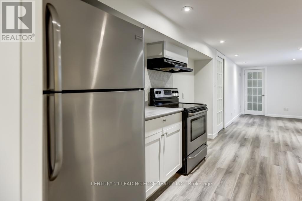 Lower - 104 Leslie Street, Toronto, Ontario  M4M 3C7 - Photo 5 - E13240102