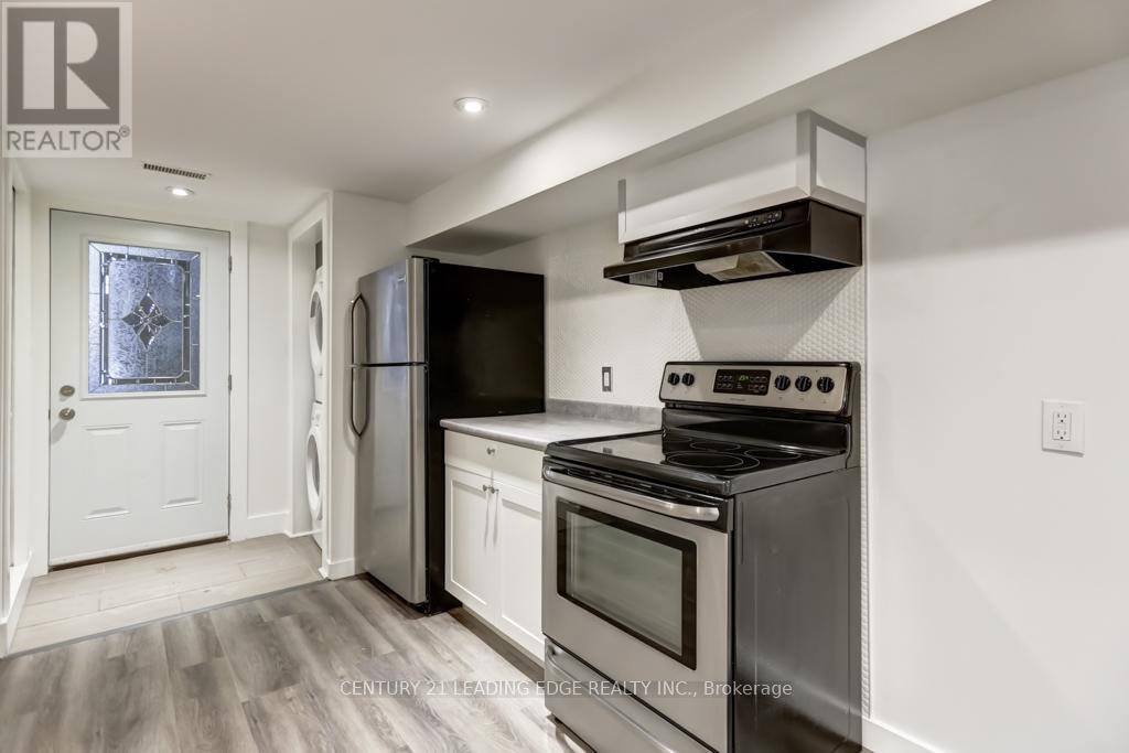 Lower - 104 Leslie Street, Toronto, Ontario  M4M 3C7 - Photo 7 - E13240102
