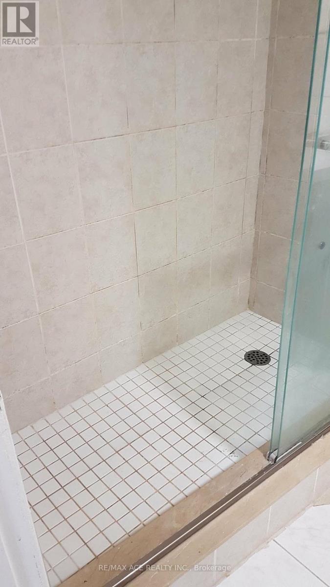 Bsmt - 26 Granger Avenue, Toronto, Ontario  M1K 3L2 - Photo 11 - E13240138