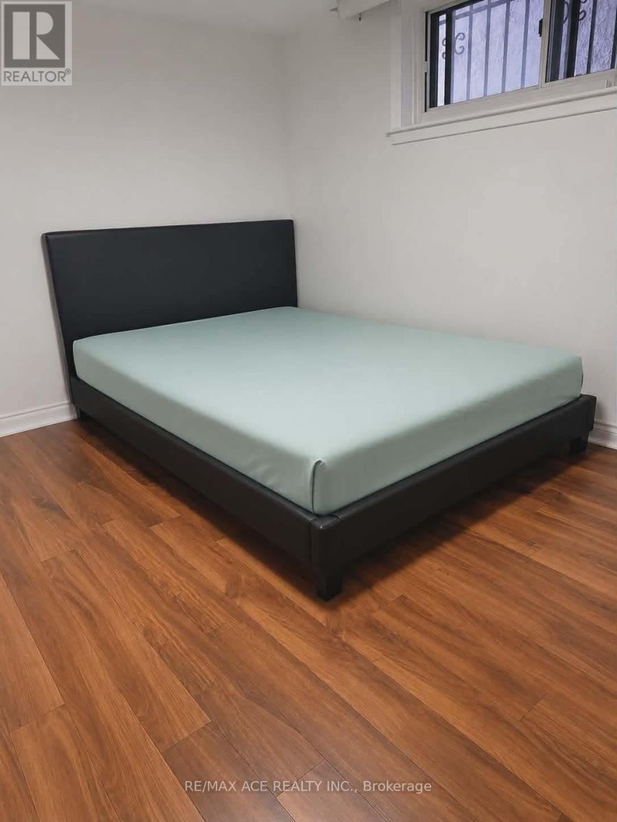 Bsmt - 26 Granger Avenue, Toronto, Ontario  M1K 3L2 - Photo 8 - E13240138