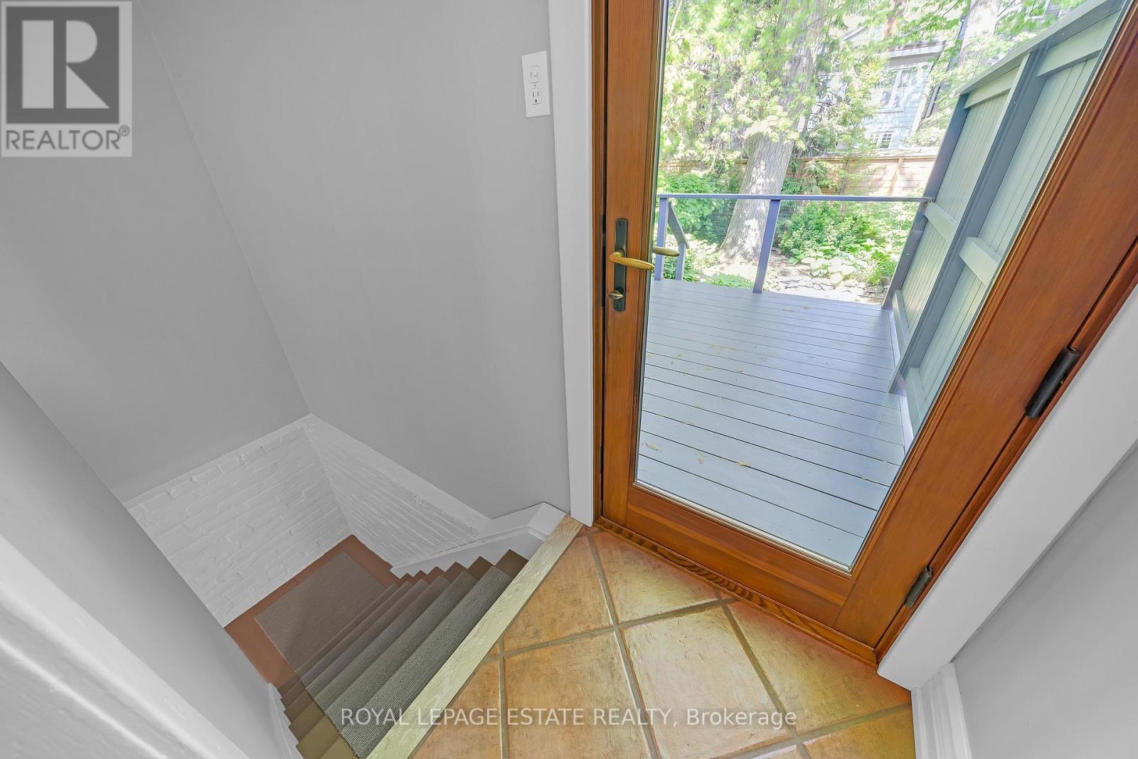 101 Silver Birch Avenue, Toronto, Ontario  M4E 3L3 - Photo 22 - E13240144