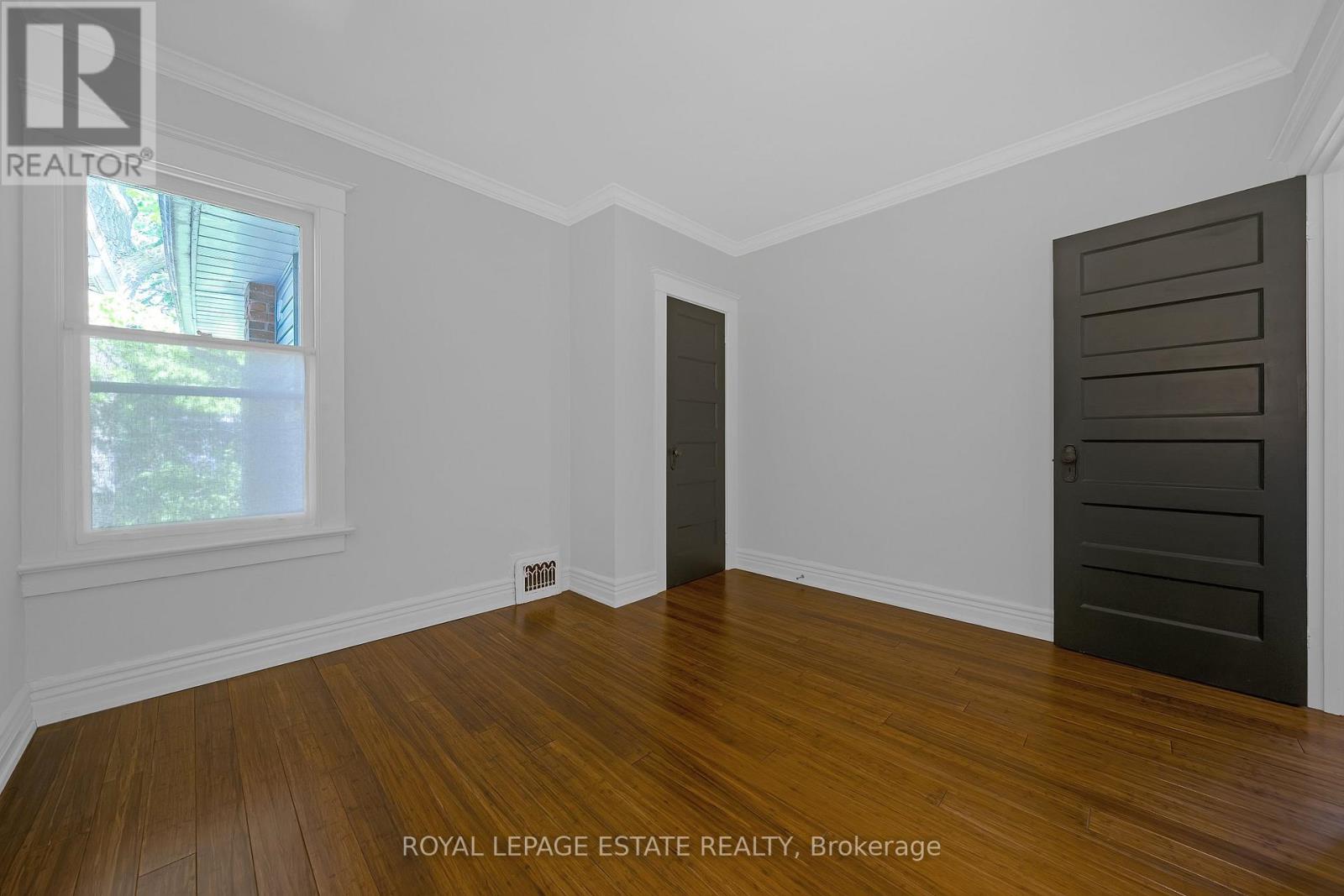 101 Silver Birch Avenue, Toronto, Ontario  M4E 3L3 - Photo 28 - E13240144