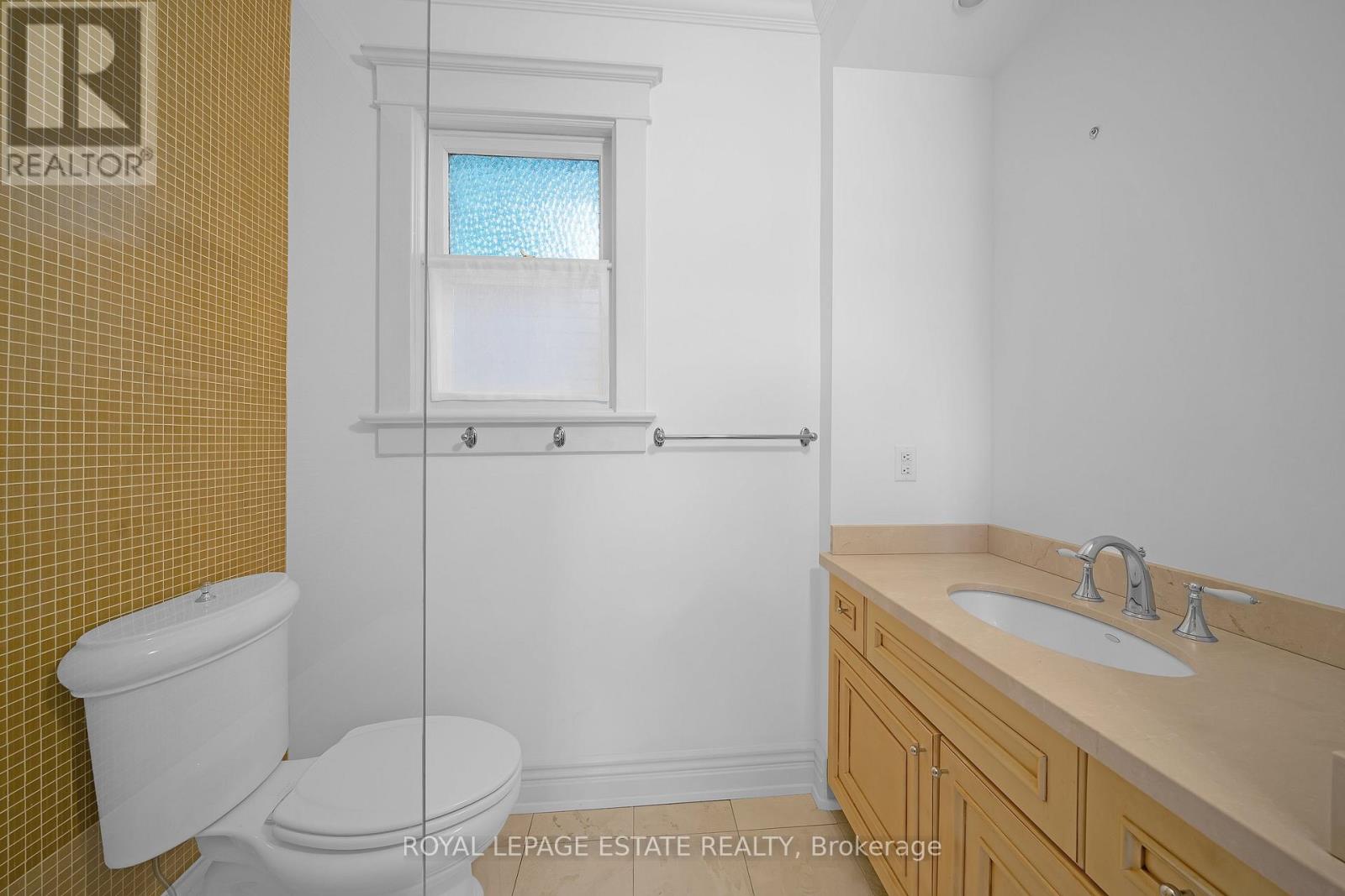 101 Silver Birch Avenue, Toronto, Ontario  M4E 3L3 - Photo 30 - E13240144