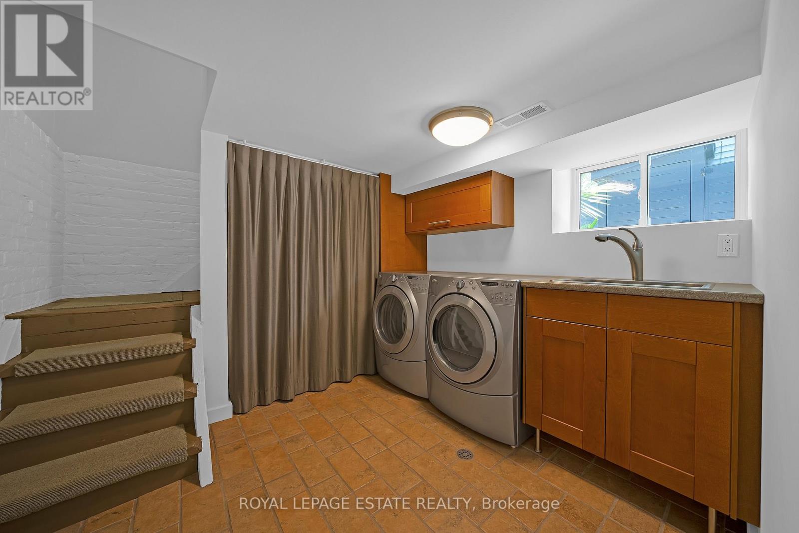 101 Silver Birch Avenue, Toronto, Ontario  M4E 3L3 - Photo 34 - E13240144
