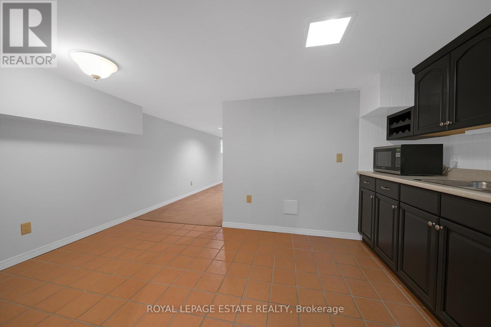 101 Silver Birch Avenue, Toronto, Ontario  M4E 3L3 - Photo 35 - E13240144