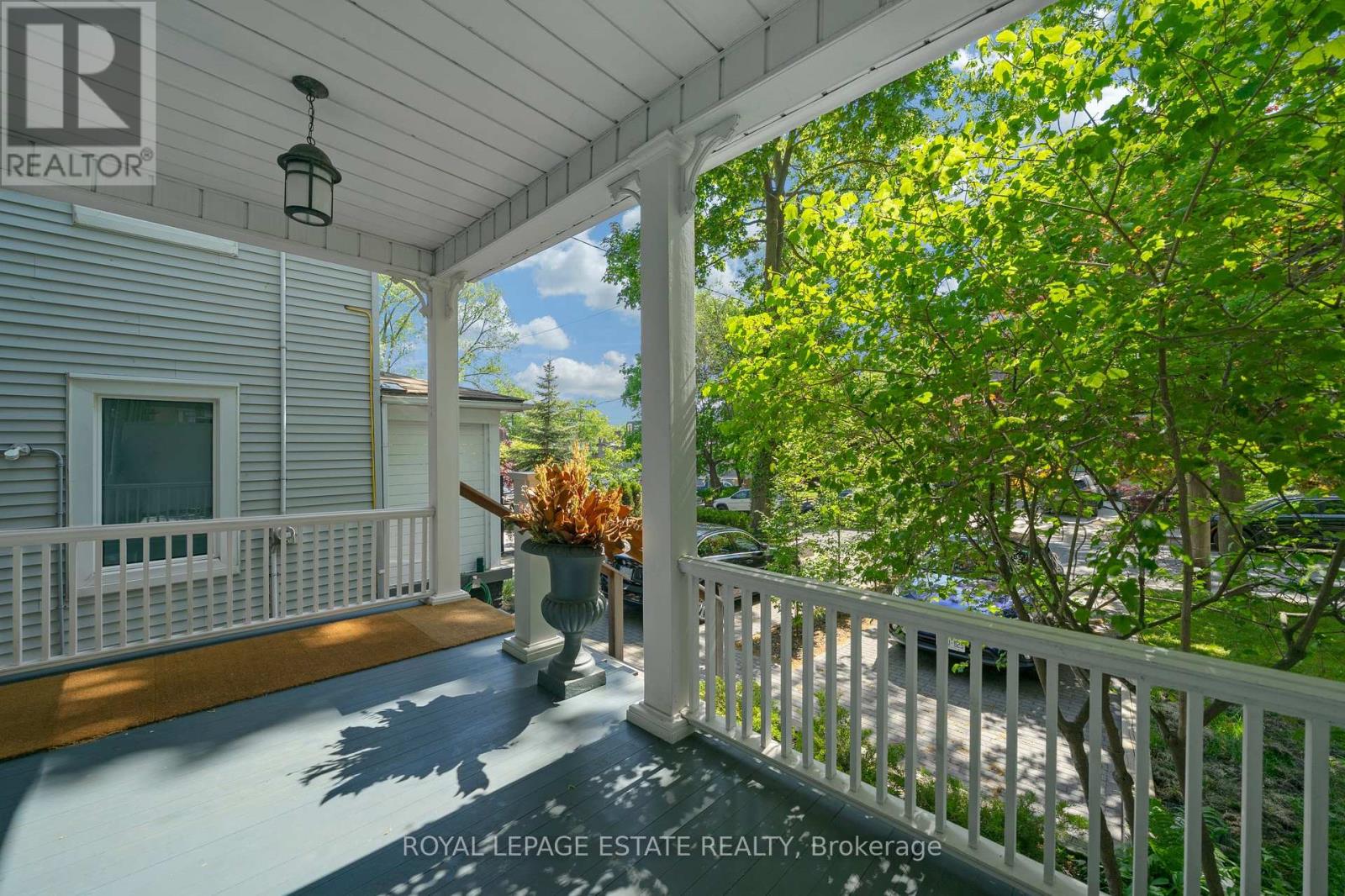 101 Silver Birch Avenue, Toronto, Ontario  M4E 3L3 - Photo 5 - E13240144