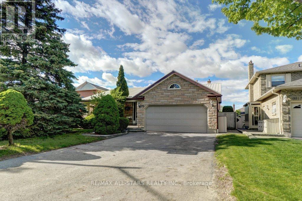 75 HAWLEY CRESCENT, Whitby, Ontario