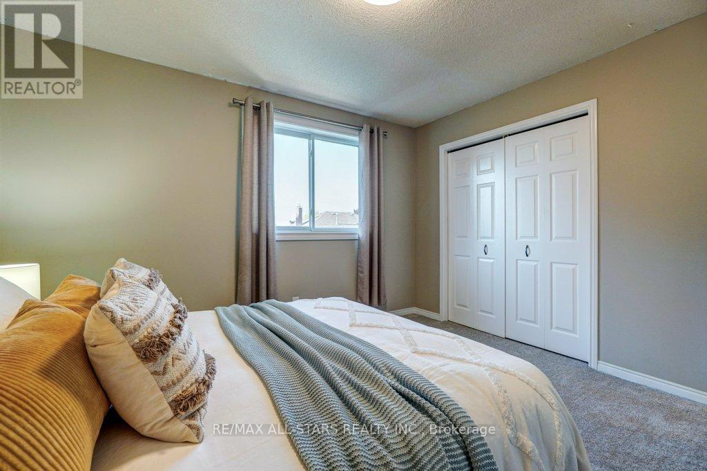 75 Hawley Crescent, Whitby, Ontario  L1N 6X6 - Photo 31 - E13240186