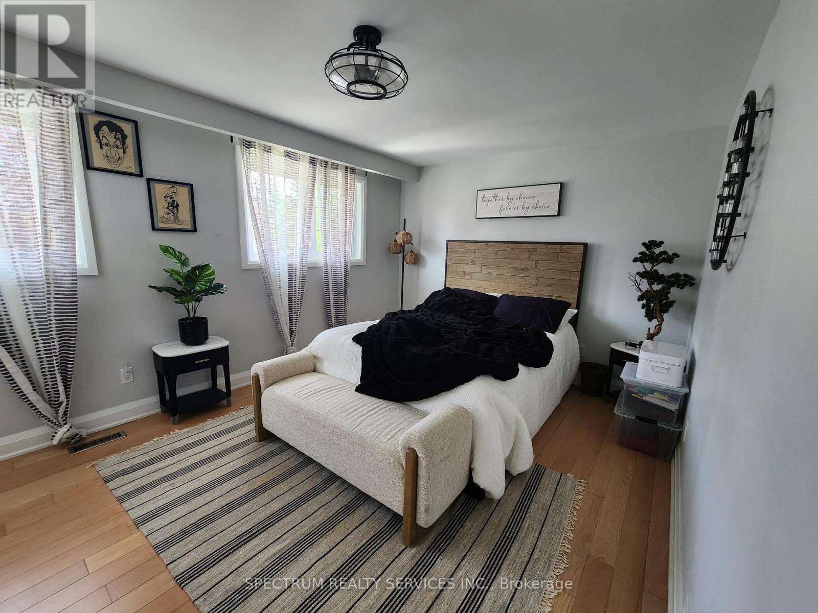 8 Munford Crescent, Toronto, Ontario  M4B 1C1 - Photo 14 - E13240208