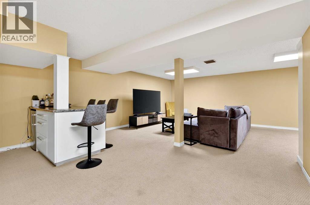 10540 Oakfield Drive Sw, Calgary, Alberta  T2W 2A9 - Photo 26 - A2315874