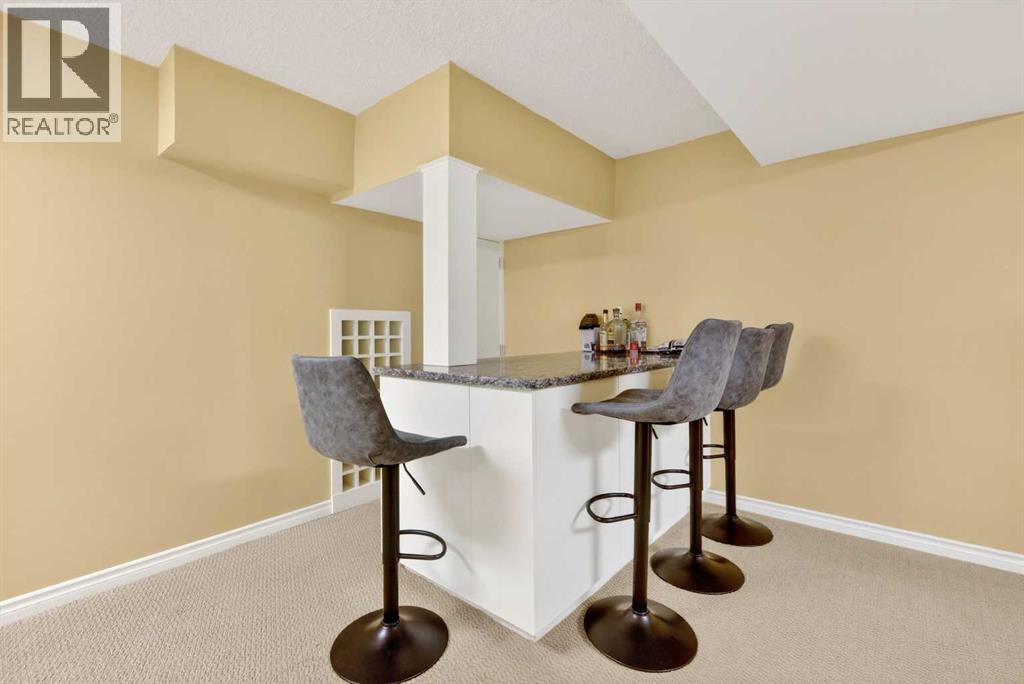 10540 Oakfield Drive Sw, Calgary, Alberta  T2W 2A9 - Photo 34 - A2315874