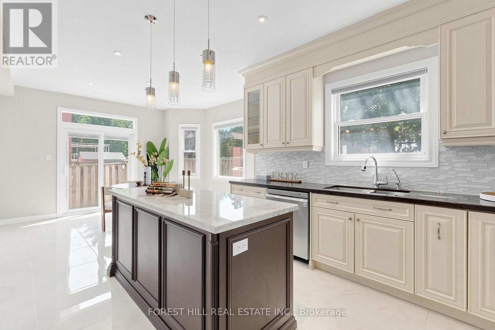 147 Silver Linden Drive, Richmond Hill, Ontario  L4B 4H6 - Photo 21 - N13239968