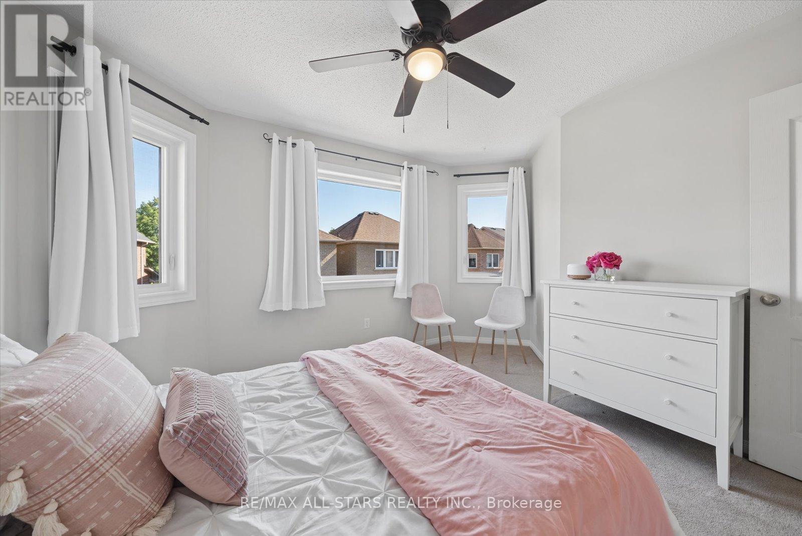 35 Glasgow Crescent, Georgina, Ontario  L4P 4B3 - Photo 27 - N13239982