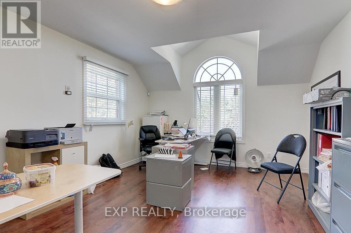 2768 Davis Drive, East Gwillimbury, Ontario  L3Y 4W1 - Photo 11 - N13240030