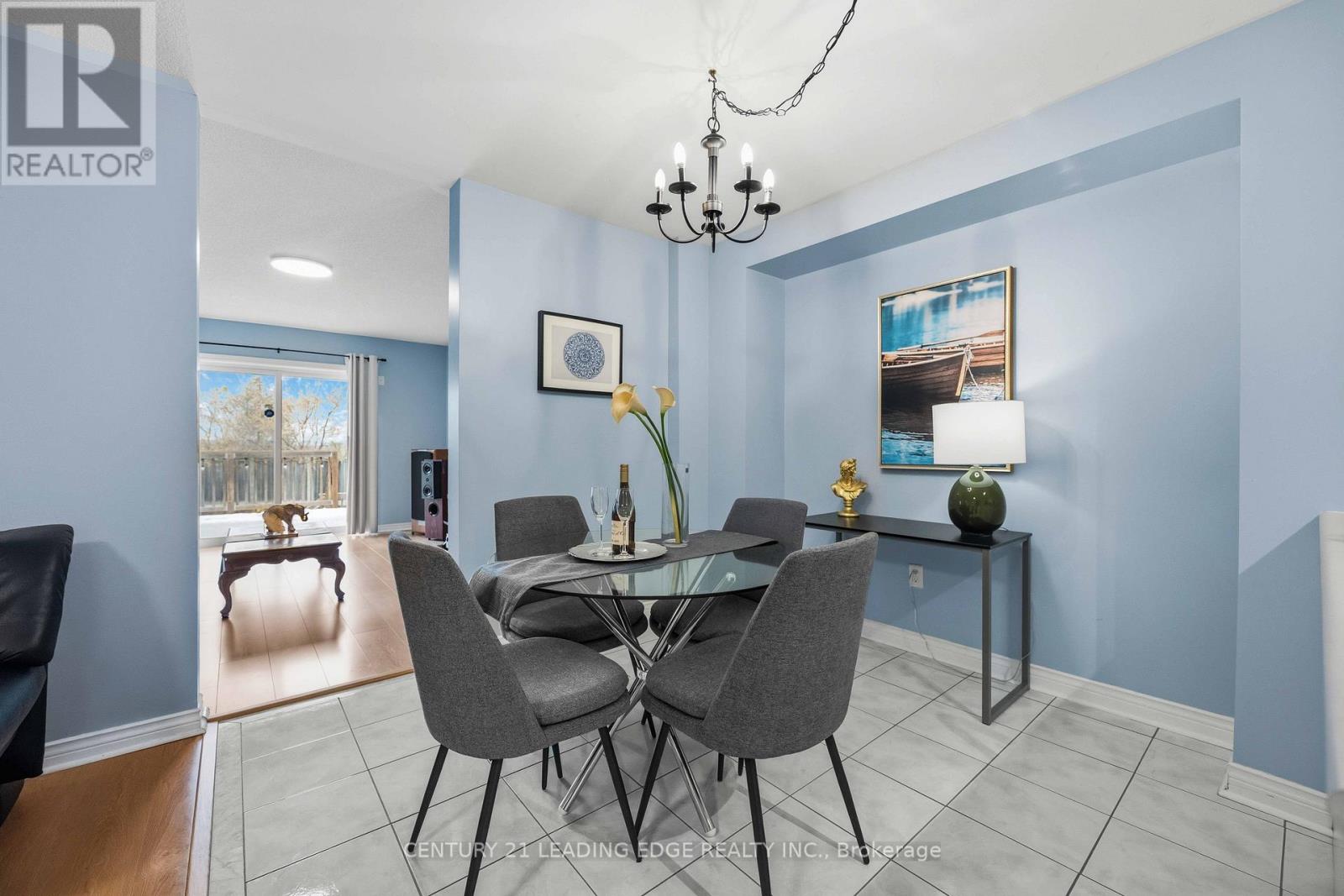 54 Redkey Drive, Markham, Ontario  L3S 4R6 - Photo 4 - N13240068