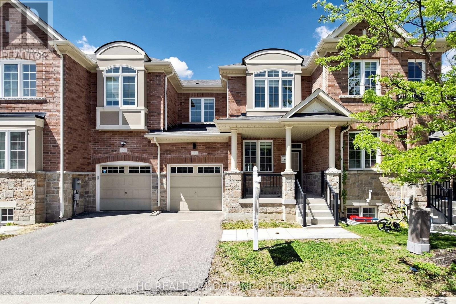 4 SAND HILL MEWS, Vaughan, Ontario