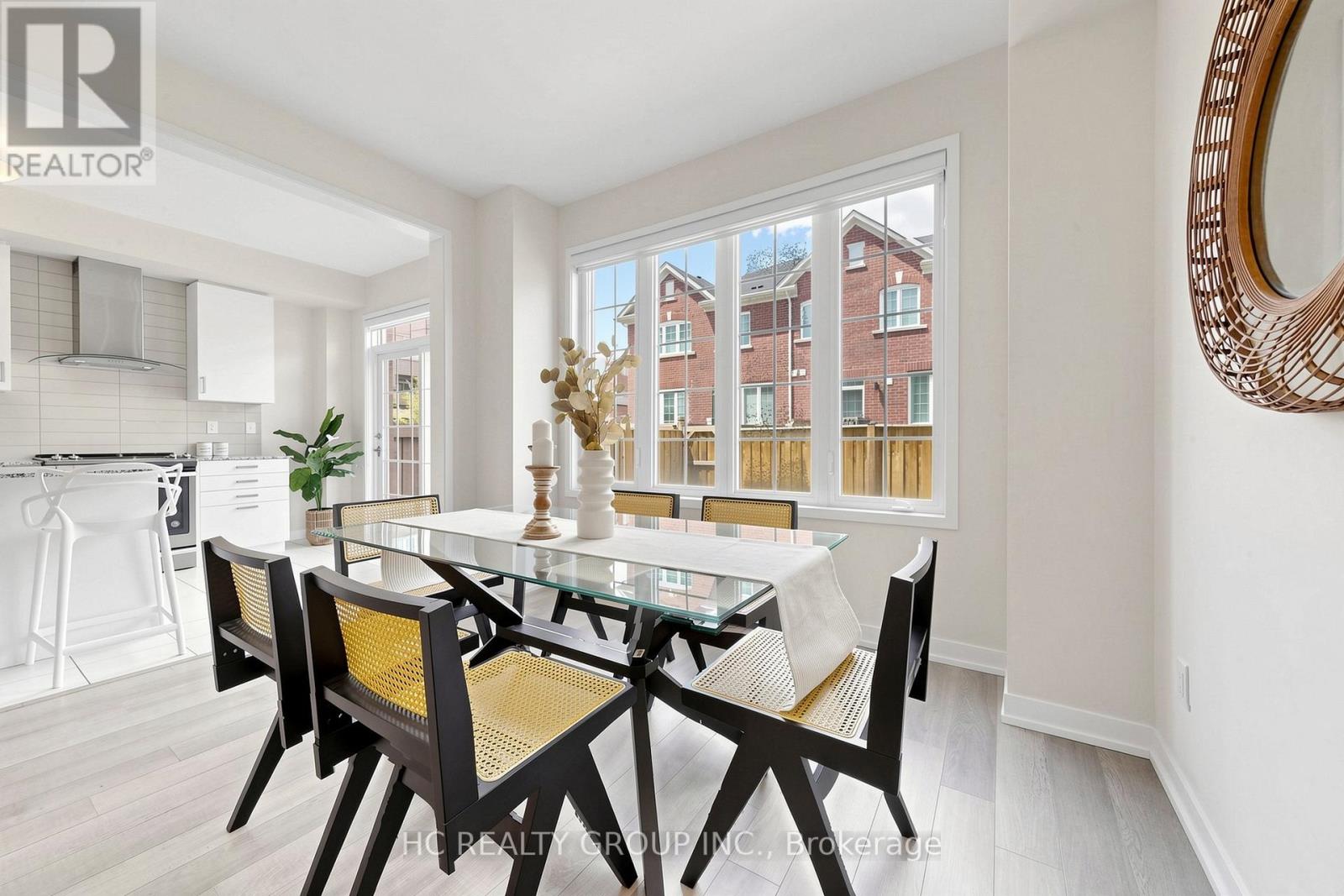 4 Sand Hill Mews, Vaughan, Ontario  L6A 4Y4 - Photo 8 - N13240230