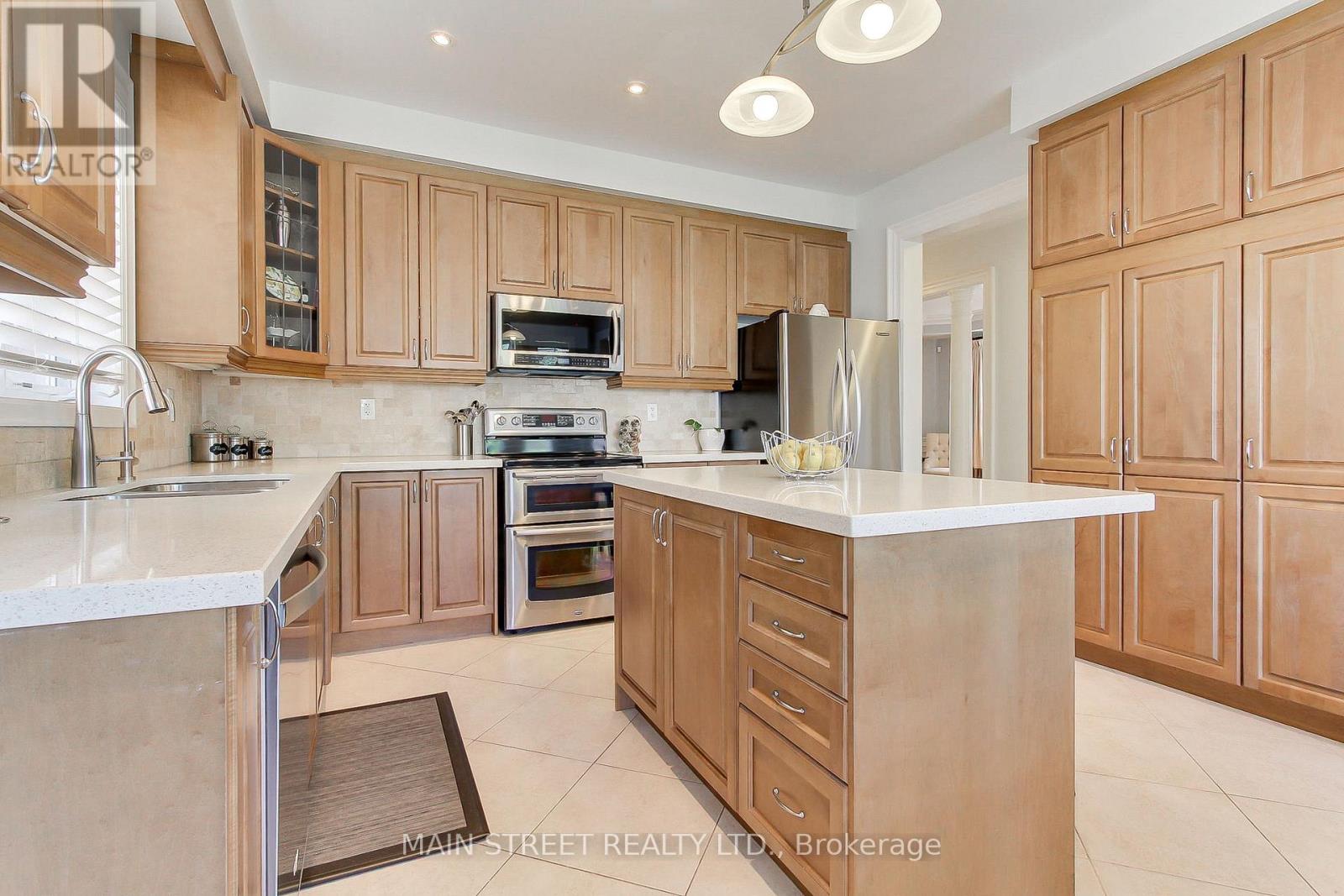14 Reginald Lamb Crescent, Markham, Ontario  L6B 0B5 - Photo 15 - N13240244