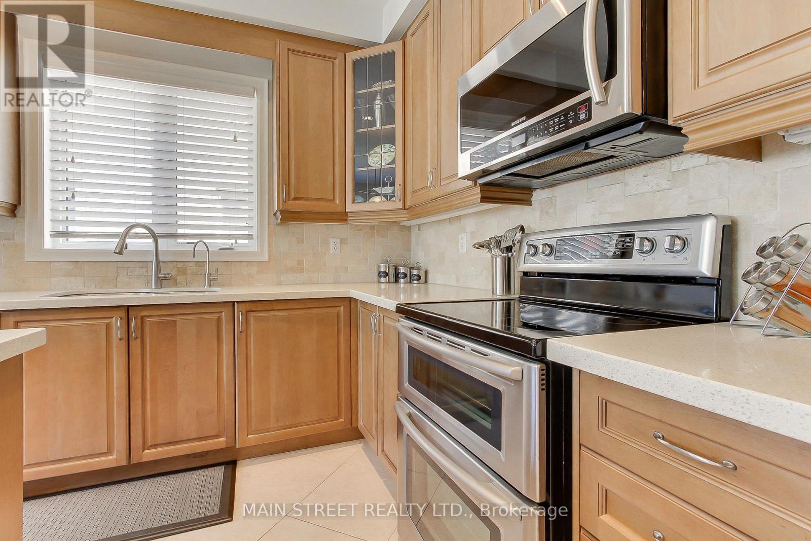 14 Reginald Lamb Crescent, Markham, Ontario  L6B 0B5 - Photo 17 - N13240244