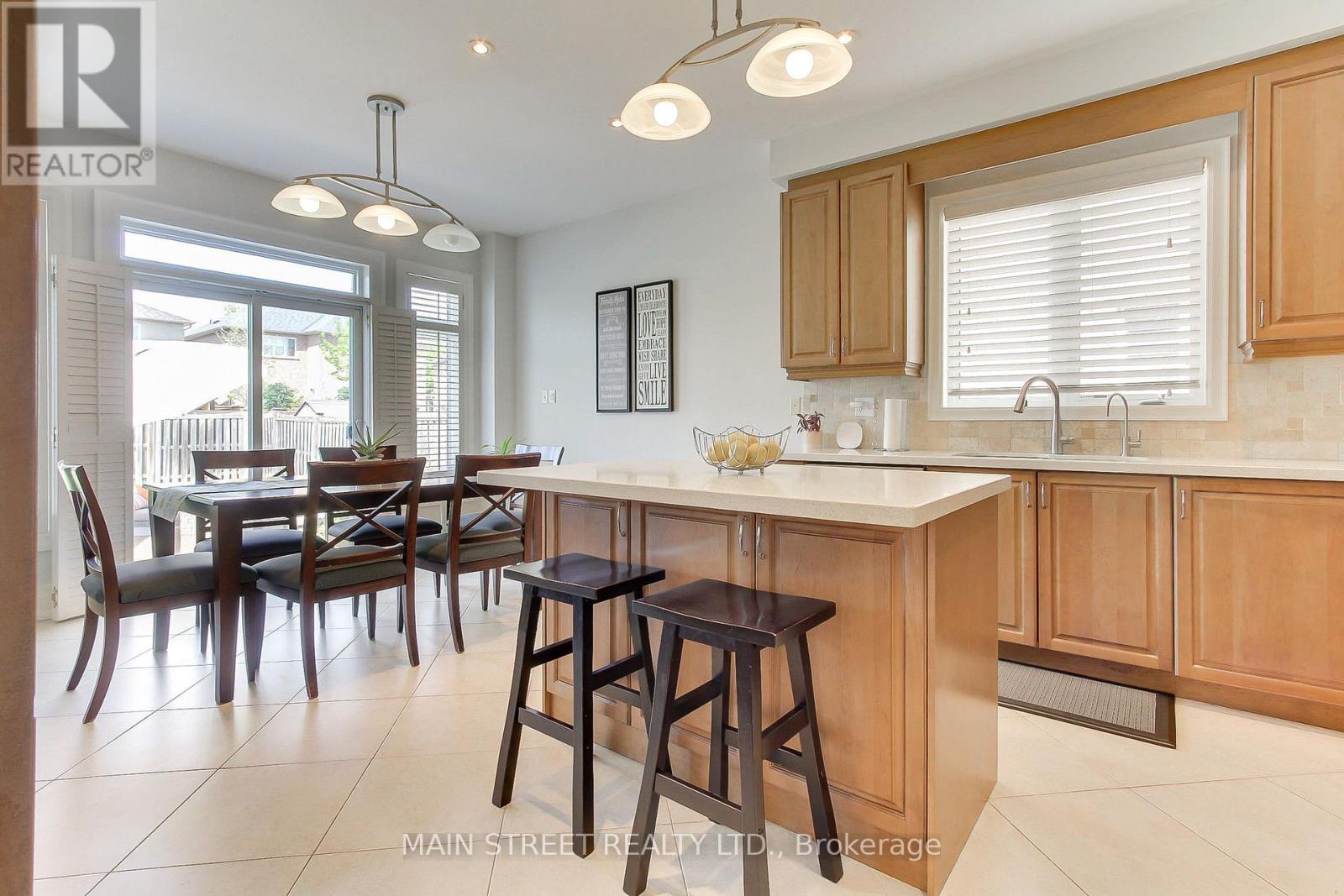 14 Reginald Lamb Crescent, Markham, Ontario  L6B 0B5 - Photo 18 - N13240244