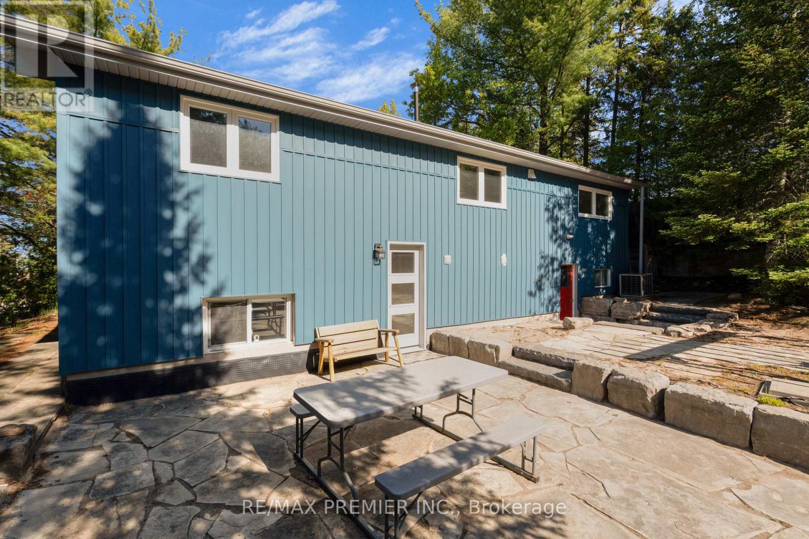 891 Tiny Beaches Road S, Tiny, Ontario  L0L 1P0 - Photo 33 - S13240172