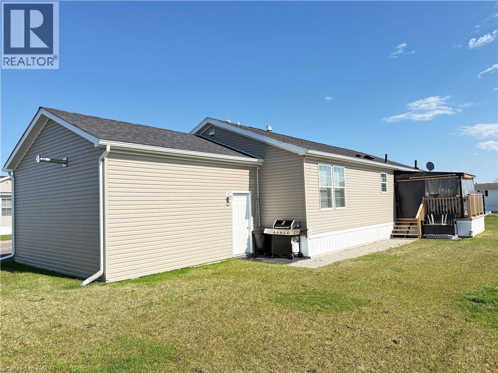 11 Hickory Hollow, Nanticoke, Ontario  N0A 1P0 - Photo 3 - 40812572