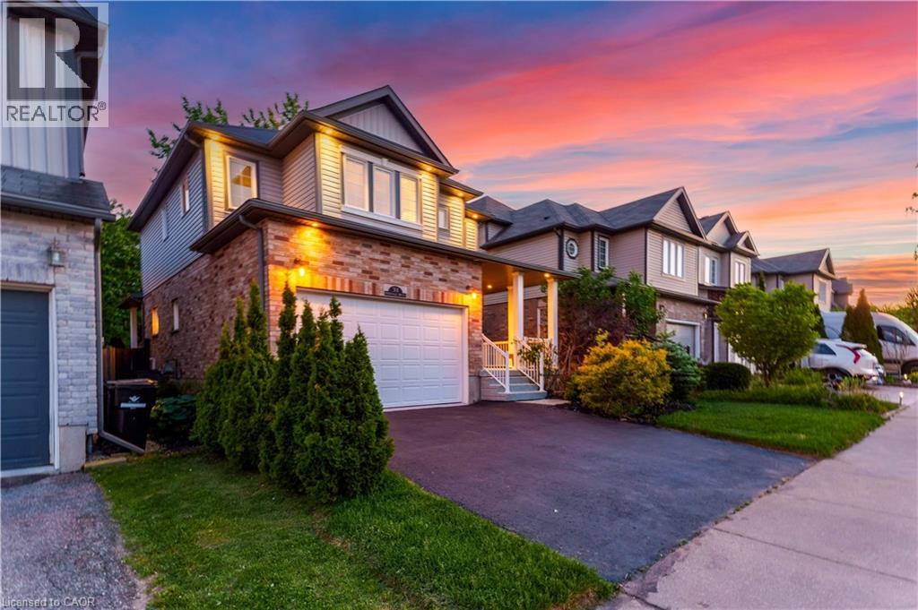 31 Parkvale Drive, Kitchener, Ontario  N2R 1Z5 - Photo 2 - 40834605