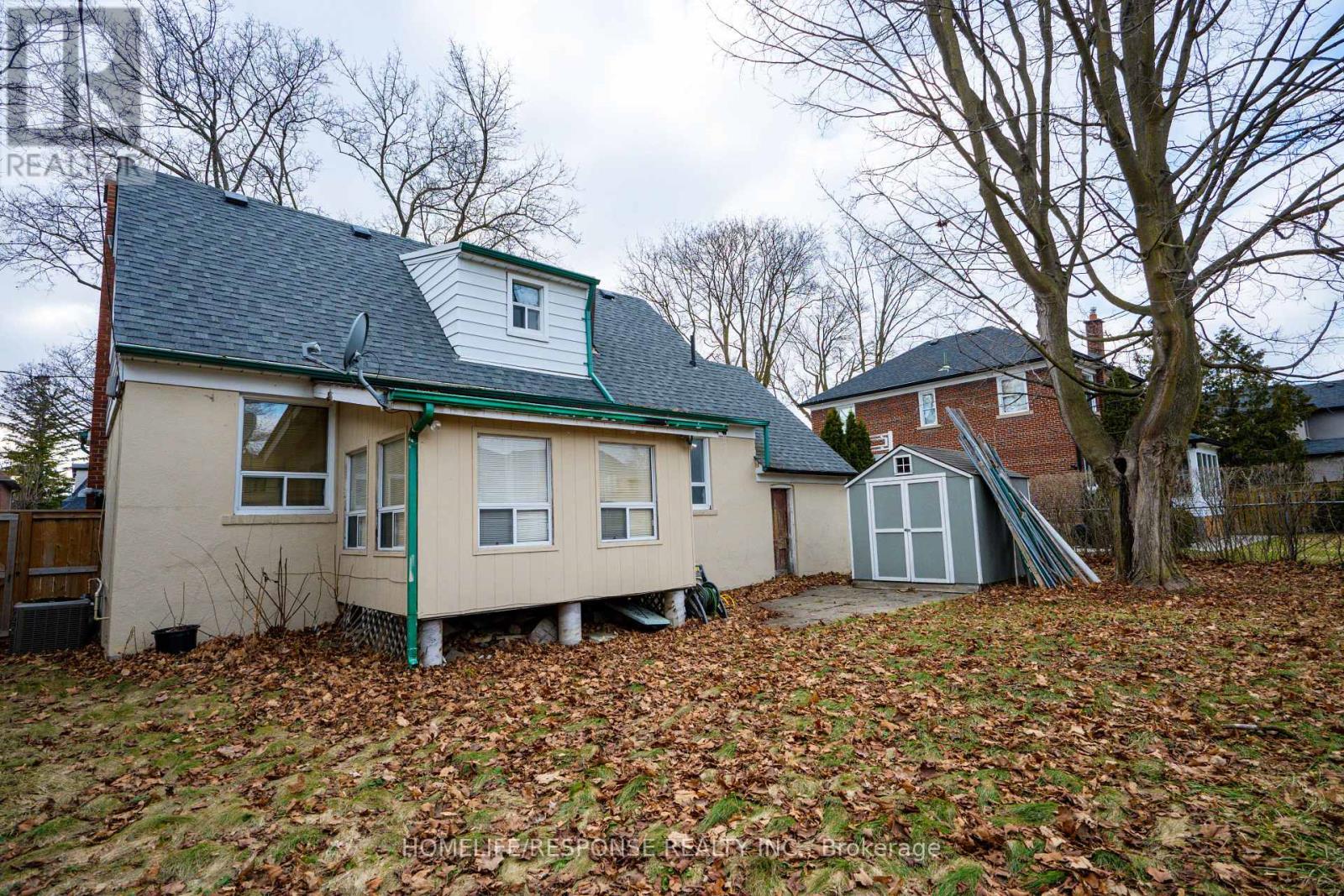 119 Wedgewood Drive, Toronto, Ontario  M9B 4J8 - Photo 3 - W13236056