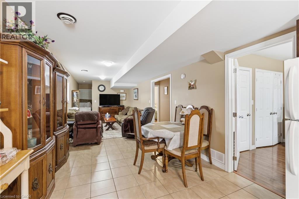 446 Scholfield Avenue N, Welland, Ontario  L3B 1N2 - Photo 14 - 40835046
