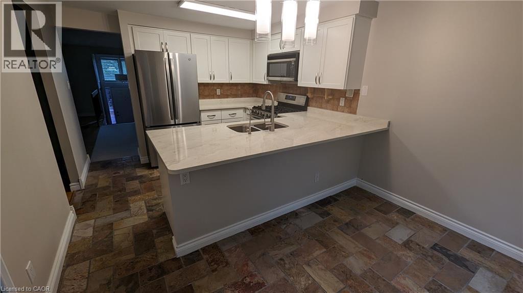 220 Grand River Boulevard, Kitchener, Ontario  N2A 3G8 - Photo 4 - 40836582