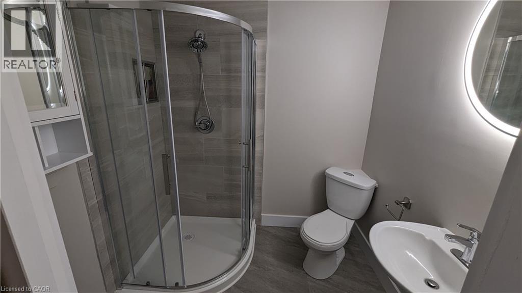 220 Grand River Boulevard, Kitchener, Ontario  N2A 3G8 - Photo 6 - 40836582