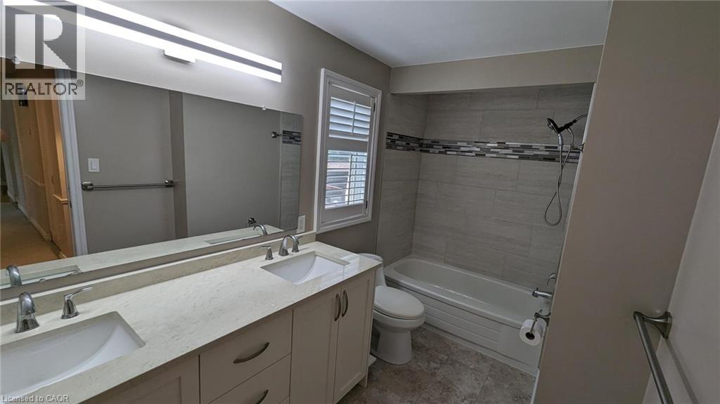 220 Grand River Boulevard, Kitchener, Ontario  N2A 3G8 - Photo 10 - 40836582