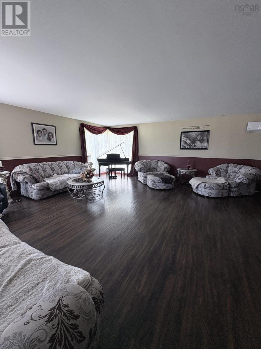 675 Greenville Road, Greenville Station, Nova Scotia  B0M 1Z0 - Photo 7 - 202613011