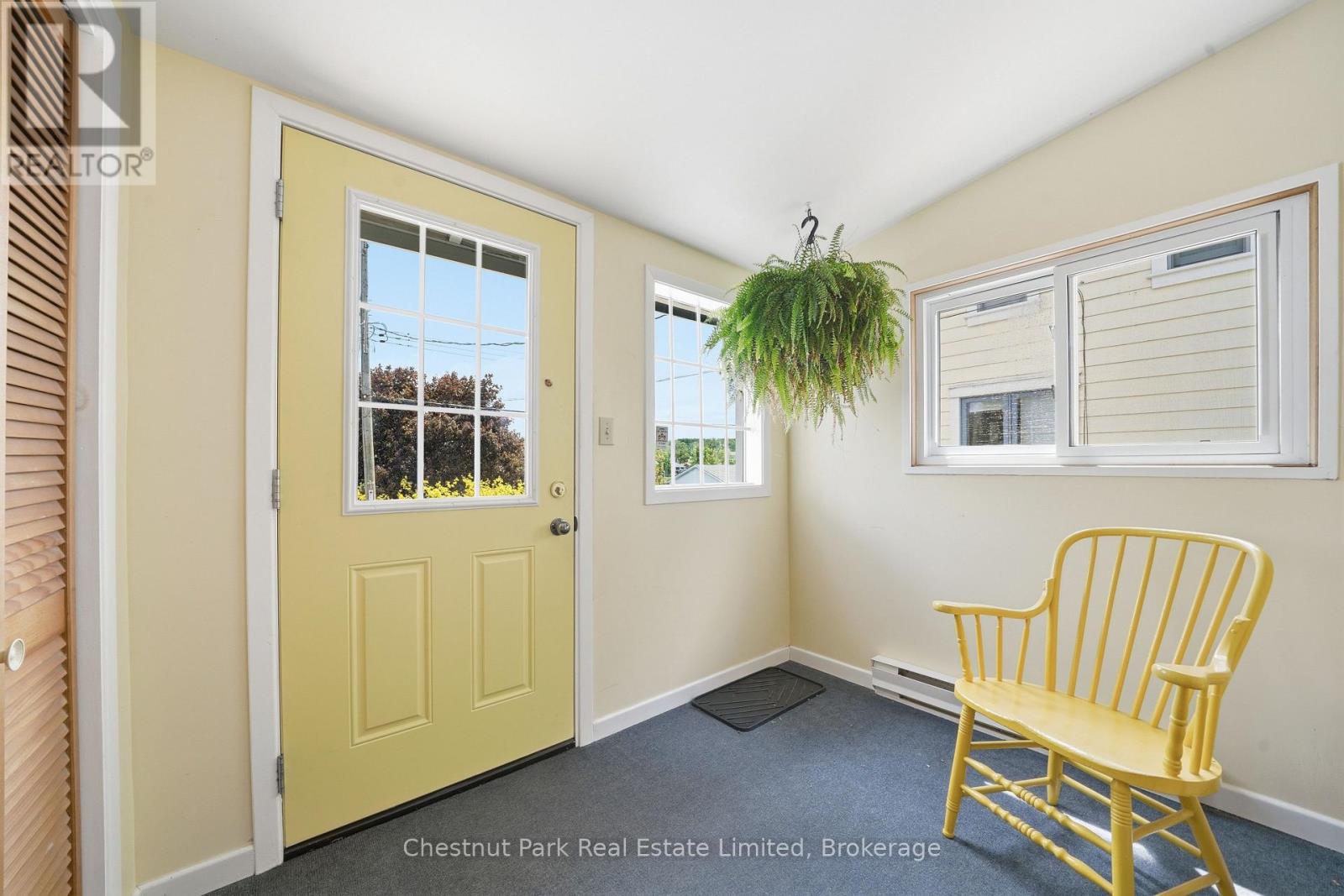 31 Hill Street, Prince Edward County, Ontario  K0K 2T0 - Photo 2 - X13240314