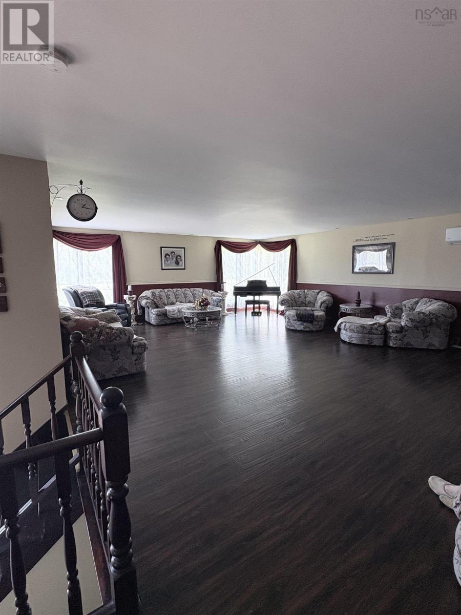 675 Greenville Road, Greenville Station, Nova Scotia  B0M 1Z0 - Photo 6 - 202613011