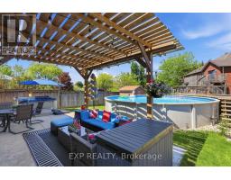194 SOUTHBROOK DRIVE, Hamilton, Ontario