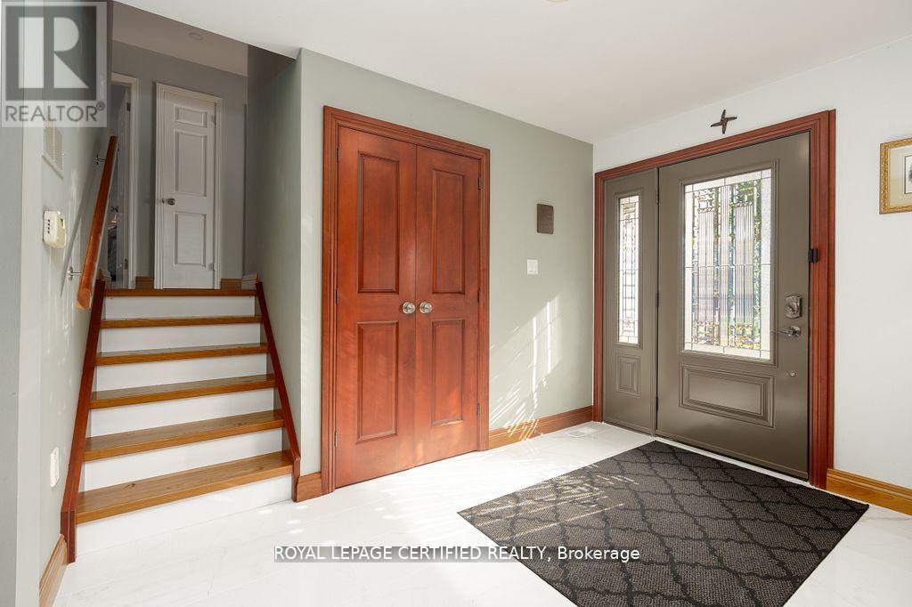 12 Kevinwood Drive, Caledon, Ontario  L7K 0Z1 - Photo 7 - W13239958