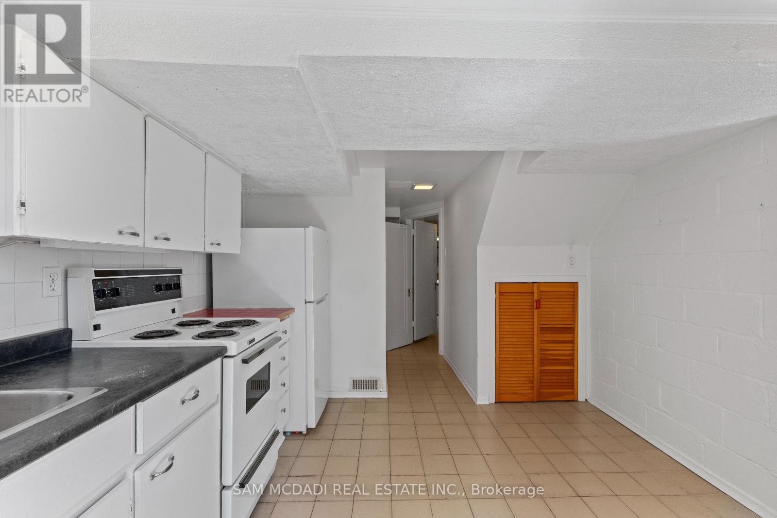 61 Chapel Street, Brampton, Ontario  L6W 2H5 - Photo 24 - W13240034