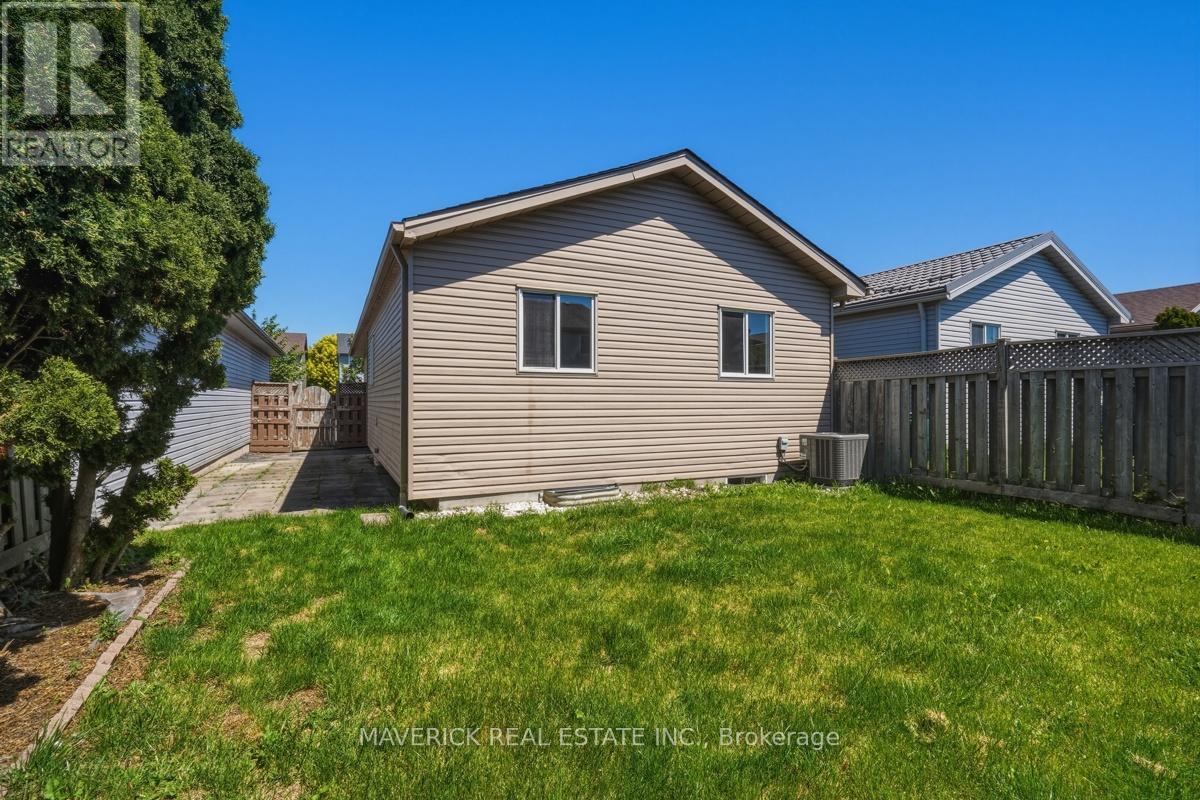 315 Simpson Crescent, London East, Ontario  N5V 5E1 - Photo 44 - X13240422