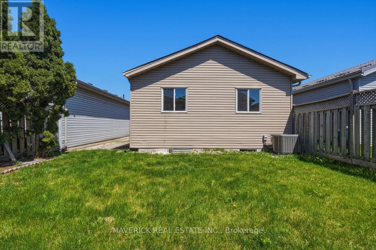 315 Simpson Crescent, London East, Ontario  N5V 5E1 - Photo 45 - X13240422