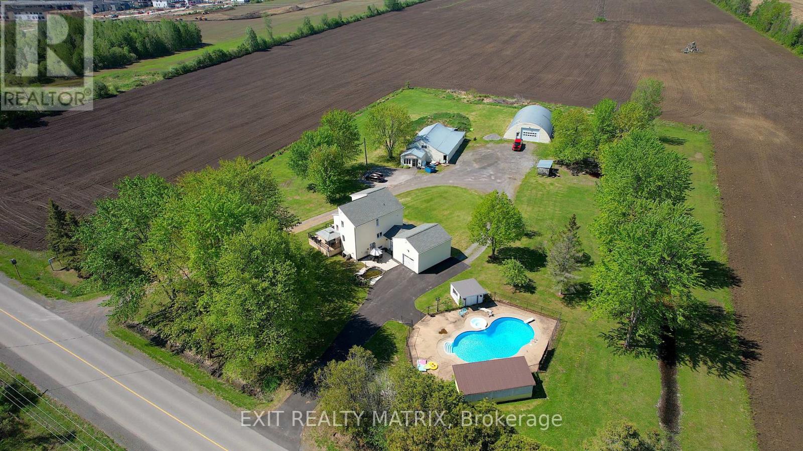 912 EADIE ROAD, Russell, Ontario