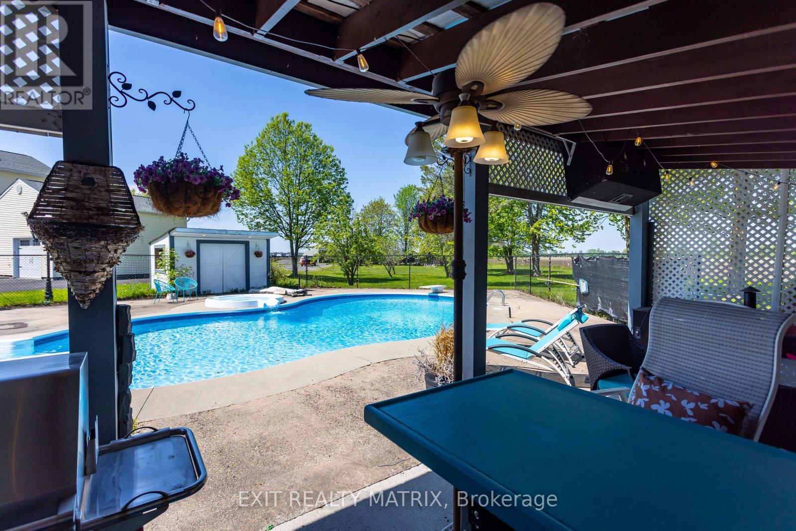 912 Eadie Road, Russell, Ontario  K4R 1E5 - Photo 42 - X13240274