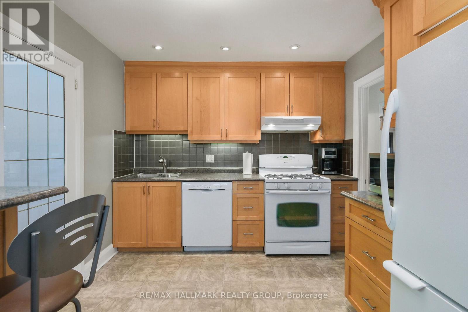 20 Fern Avenue, Ottawa, Ontario  K1Y 3S1 - Photo 10 - X13240452