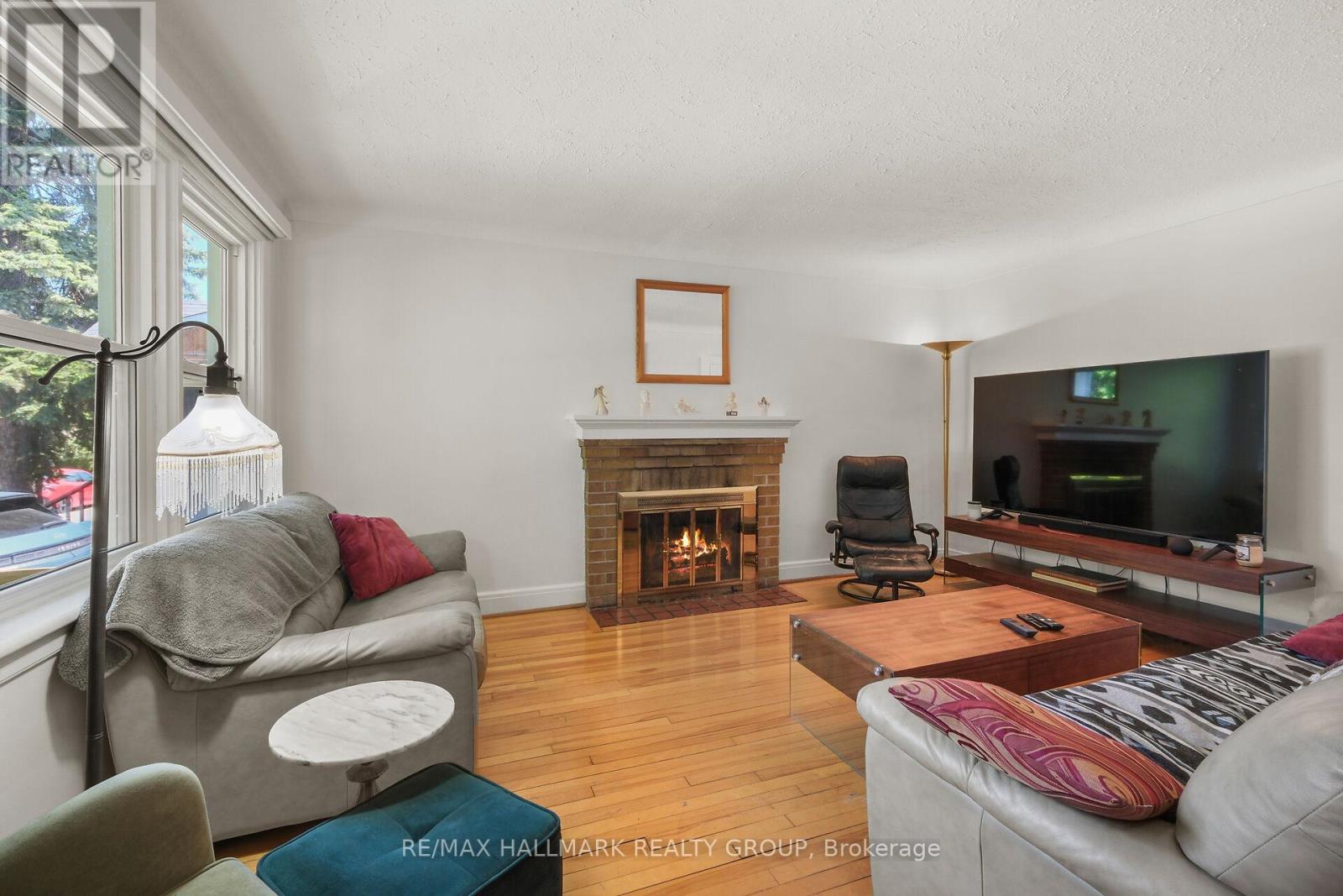 20 Fern Avenue, Ottawa, Ontario  K1Y 3S1 - Photo 3 - X13240452