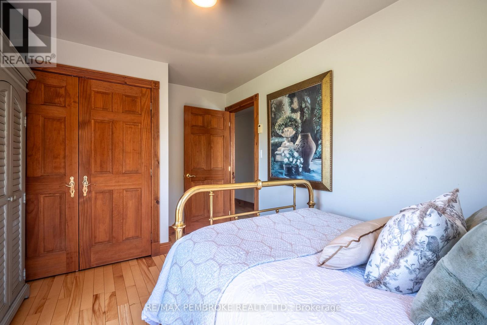 11 Fairway Drive, Petawawa, Ontario  K8A 8N2 - Photo 44 - X13240266