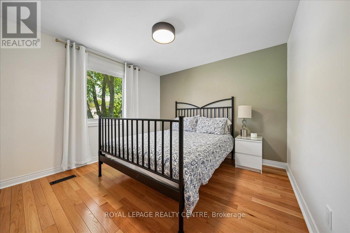 3503 Autumnleaf Crescent, Mississauga, Ontario  L5L 1K6 - Photo 32 - W13239524