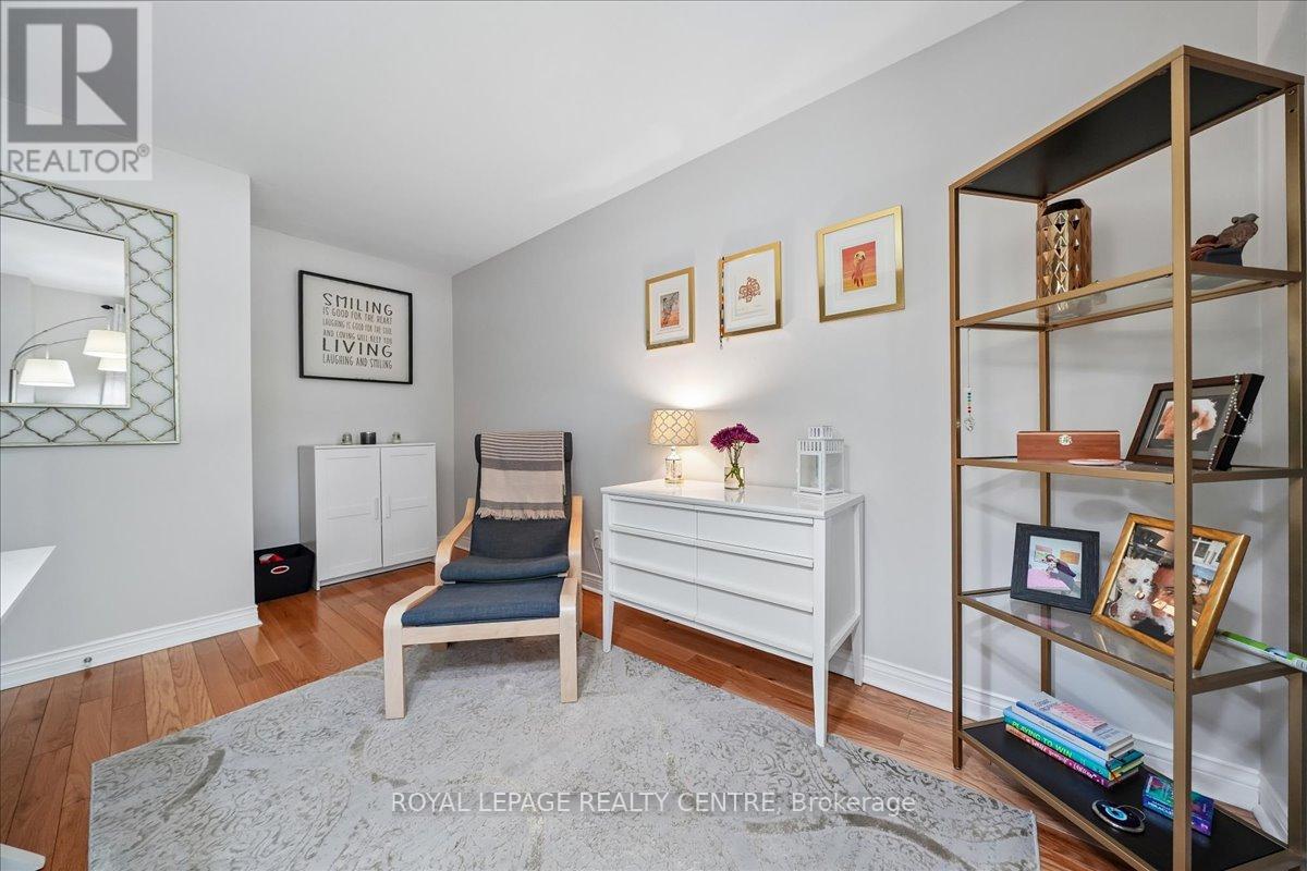 3503 Autumnleaf Crescent, Mississauga, Ontario  L5L 1K6 - Photo 6 - W13239524
