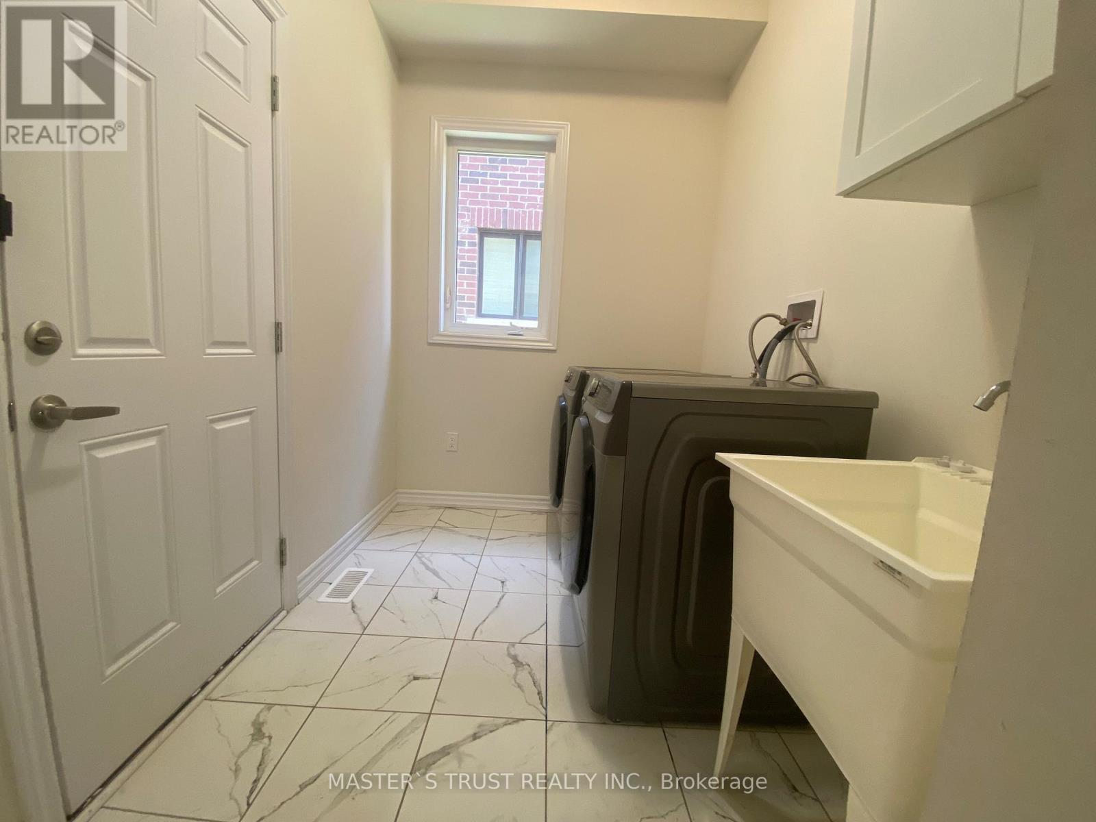 11 Victory Drive, Thorold, Ontario  L2V 0K1 - Photo 10 - X13239874